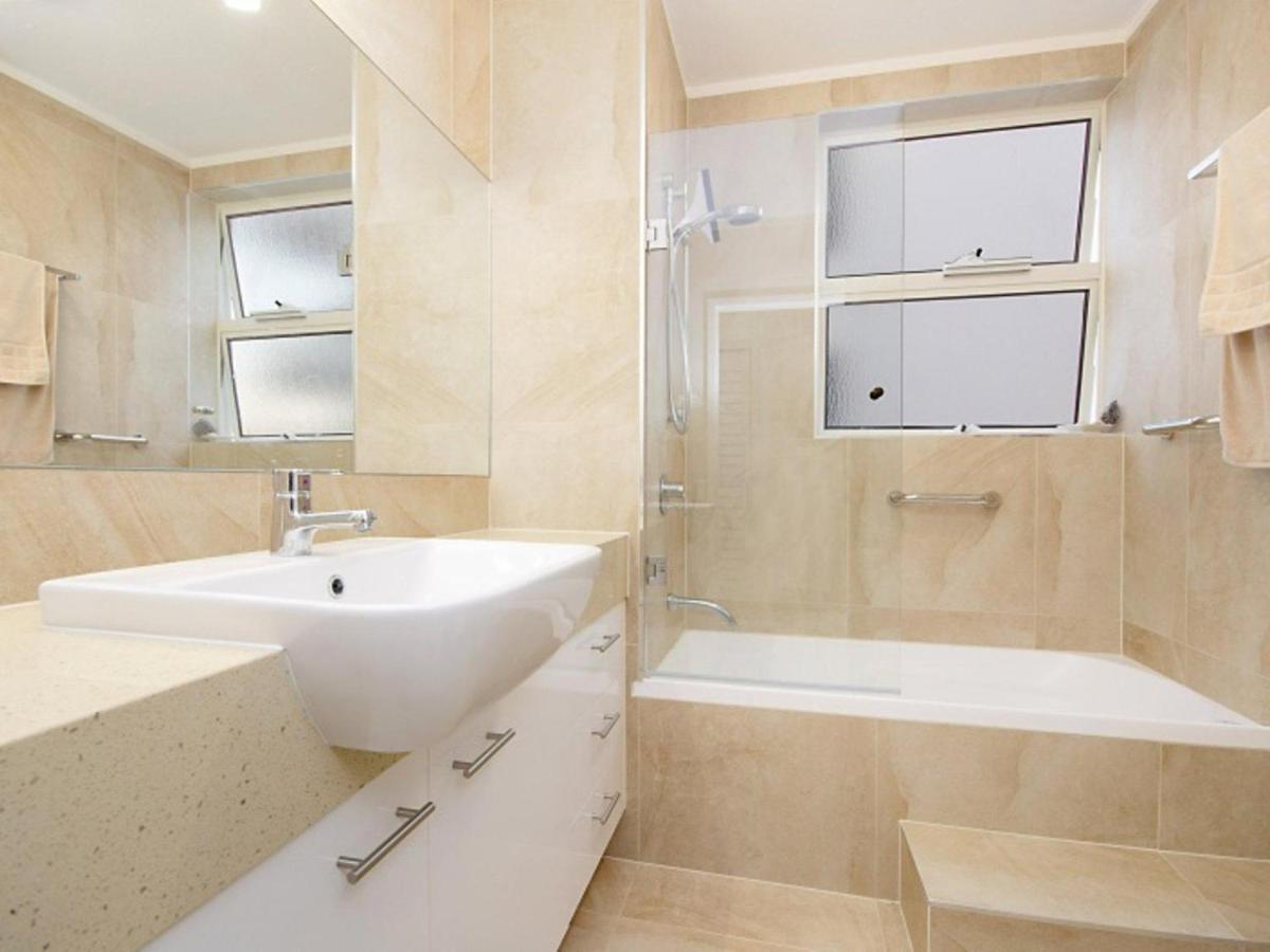 Mariner Cove 1 - Luxurious 2 Bedroom On River By Beach Мулулаба Екстериор снимка
